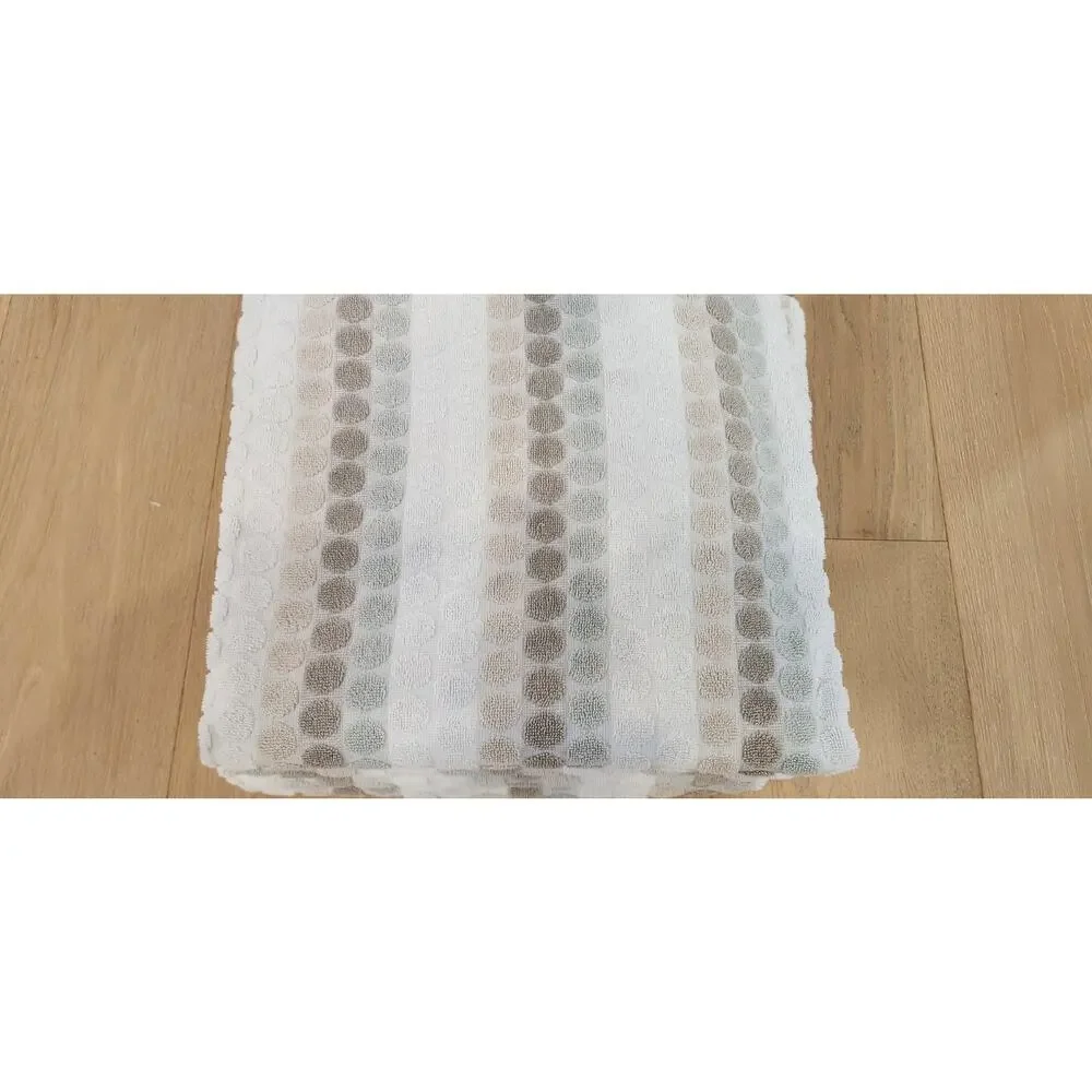 Soho Living Set of 4 Bath Towels Multicolored Dots 100% Cotton